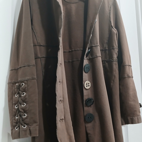 Neon Buddha jacket with button detailing and tie up sleeve - Picture 4 of 6